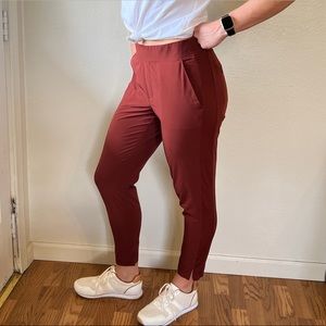 Athleta Brooklyn Ankle Pant - 8